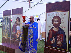 New Canadian monastery celebrates first Divine Liturgy
