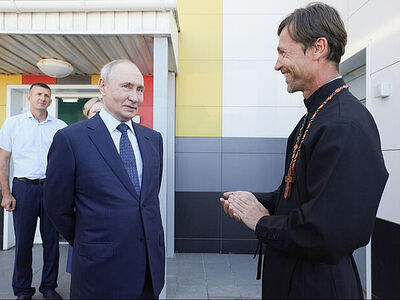 Президент России Владимир Путин поддержал строительство Петропавловского храма на Итурупе