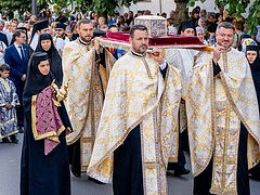 Procession in Romania with piece of the Belt of the Theotokos