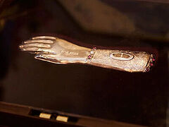 Athonite relics of St. Anna, mother of the Theotokos, visit Holy Cross Monastery in West Virginia