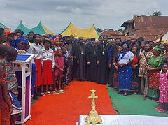 15 parishes of non-canonical group preparing to join the Church in Africa