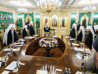 Святейший Патриарх Кирилл возглавил очередное заседание Священного Синода Русской Православной Церкви