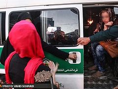 Dealing with improperly veiled women intensified in Tehran 