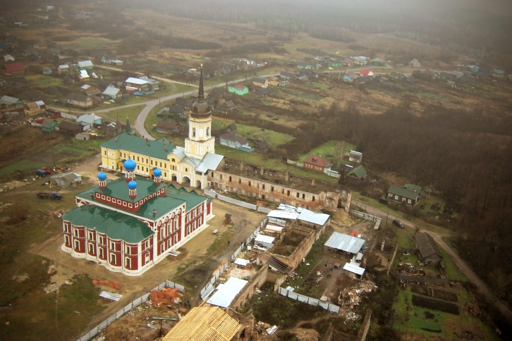 Το μοναστήρι του Νικολο-Ράντοβιτσκι (Ιερά Μονή Αγίου Νικολάου του Θαυματουργού)